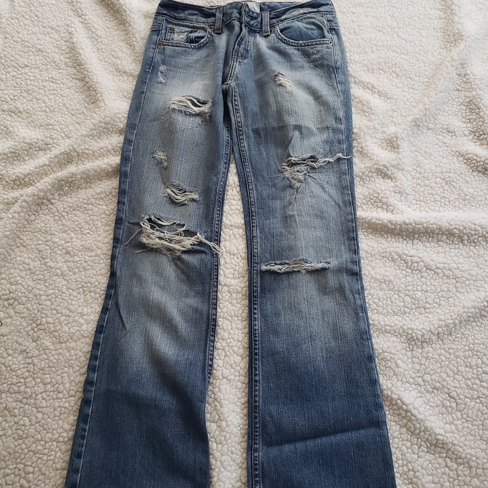 Ripped bootcut jeans